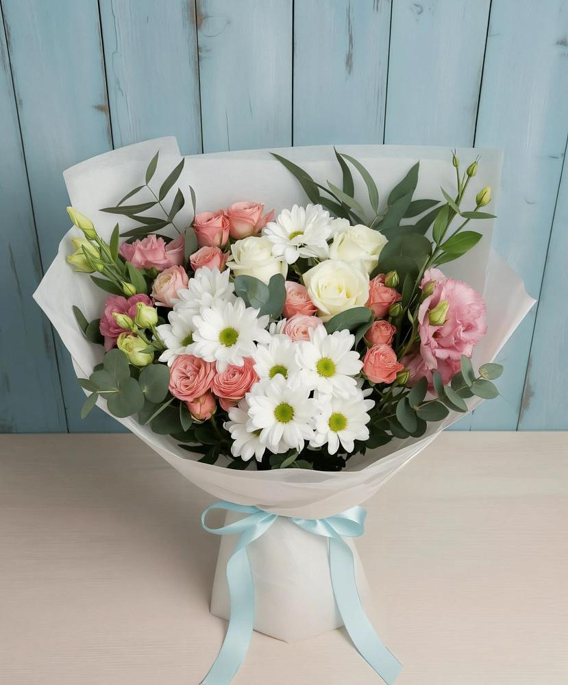 Букет цветов из: Розы, Лизиантусы и Хризантемы в Заметчино