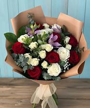 Букет цветов из:  Розы и Альстромерии #REPLACE_PRED# Заметчино