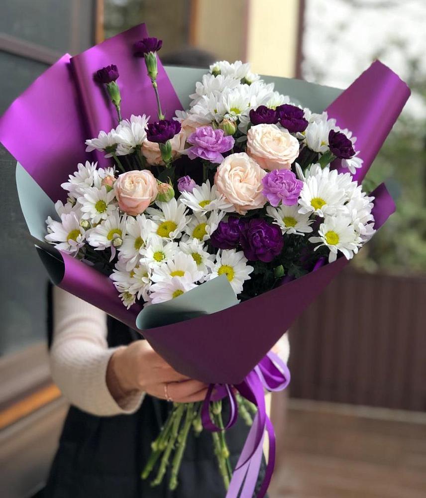 Букет цветов из: Хризантемы, Гвоздики и Розы в Заметчино