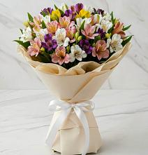 Букет цветов из:  Альстромерии в Заметчино