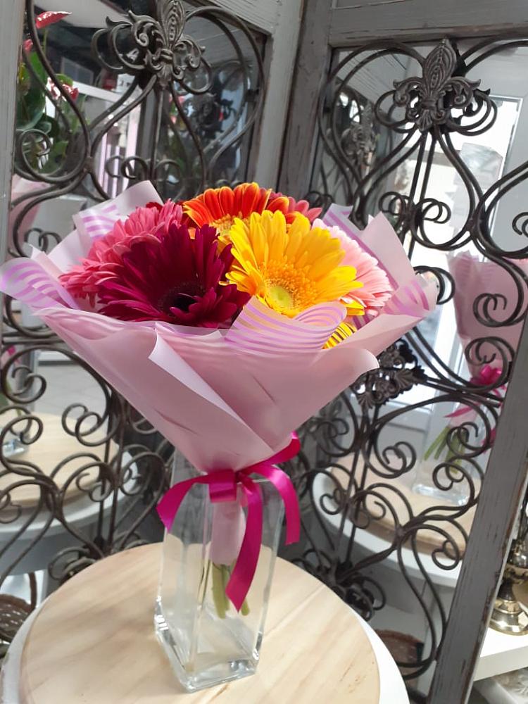 Букет цветов из: Герберы в Заметчино