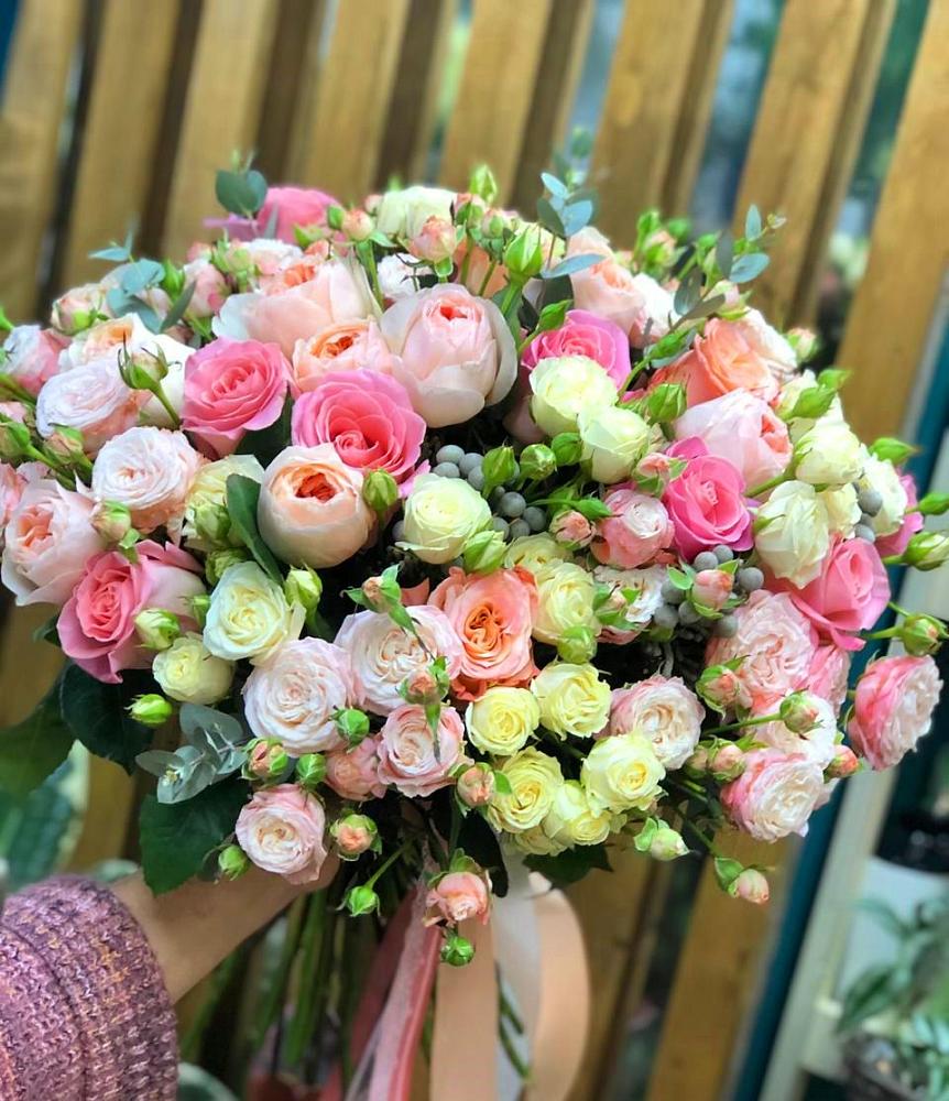 Букет цветов из: Розы в Заметчино