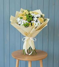 Букет цветов из:  Хризантемы и Розы в Заметчино