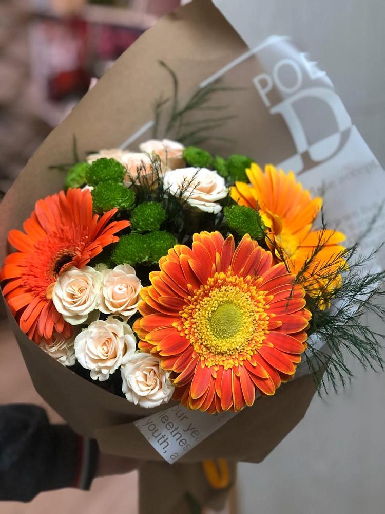 Букет цветов из: Герберы, Хризантемы и Розы в Заметчино