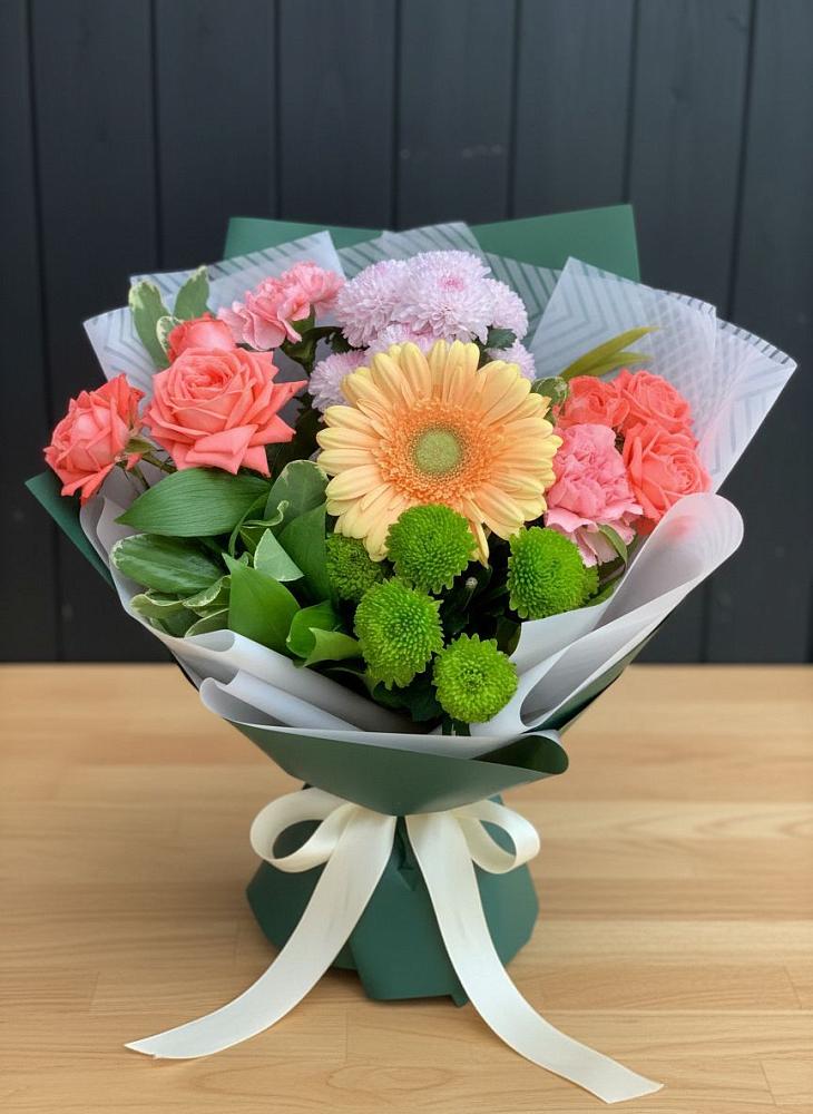 Букет цветов из: Гвоздики, Розы, Герберы и Хризантемы в Заметчино